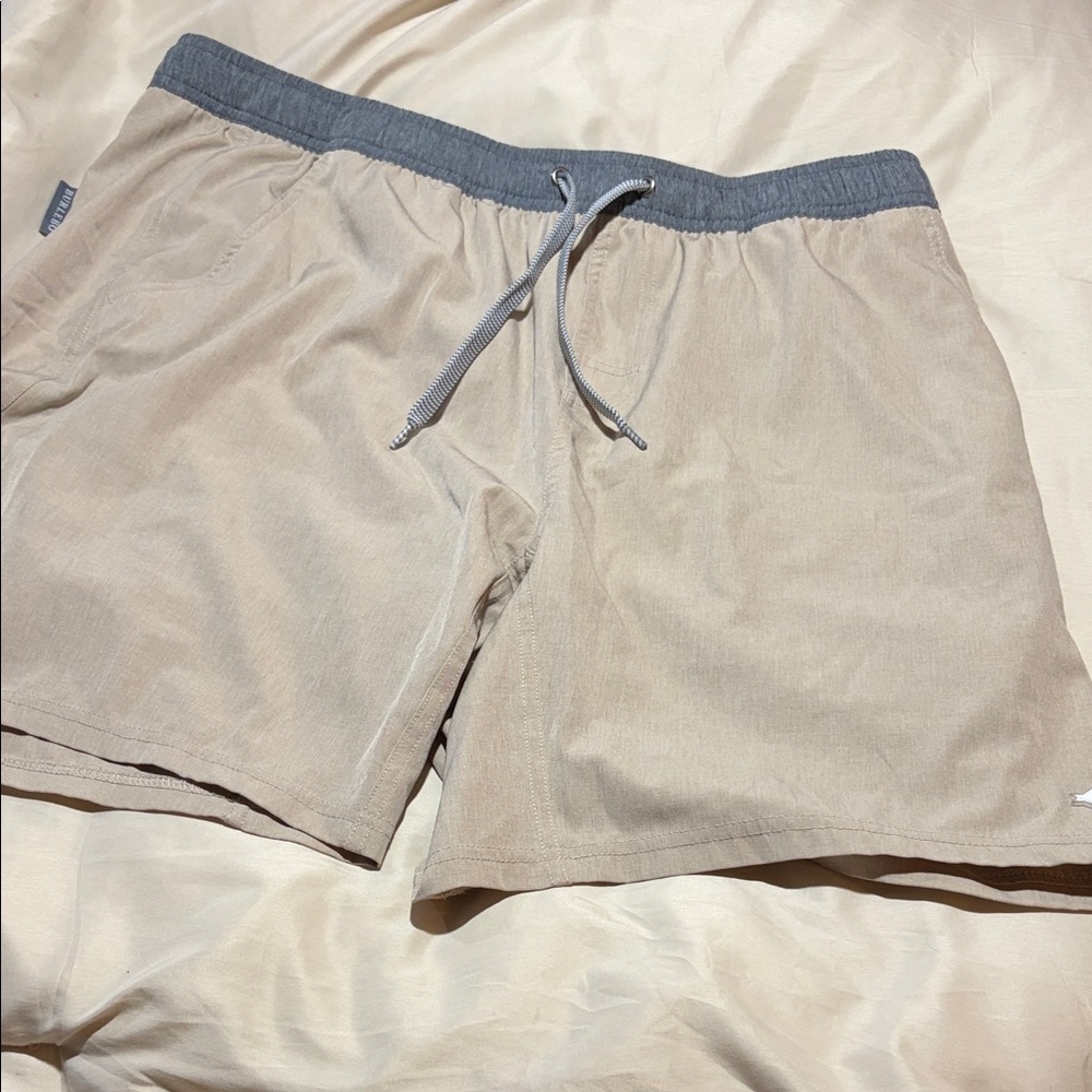 BURLEBO Men's Cream Shorts with Gray Contrast Waistband